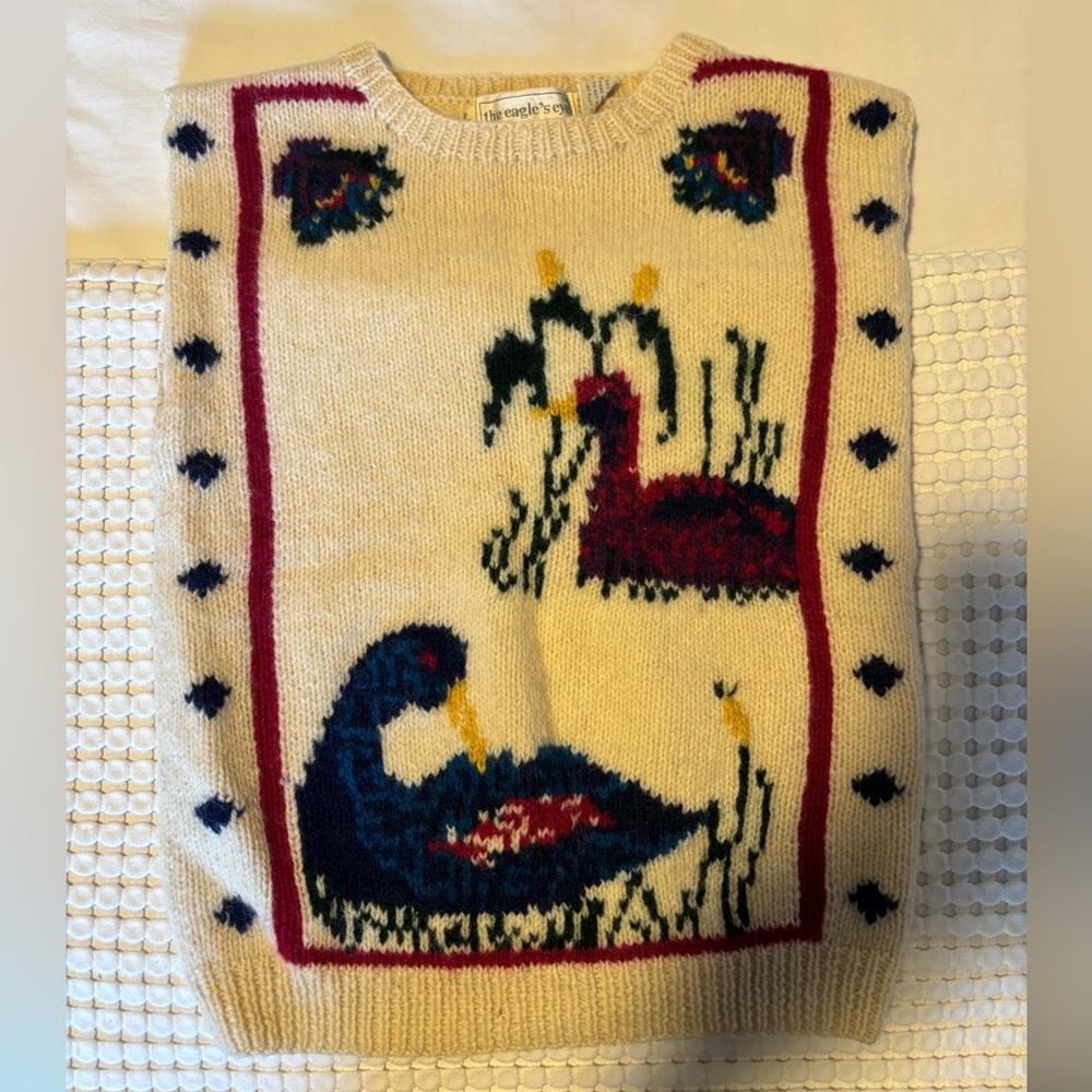 Vintage Knit Swan Sweater Vest | The Eagle’s Eye